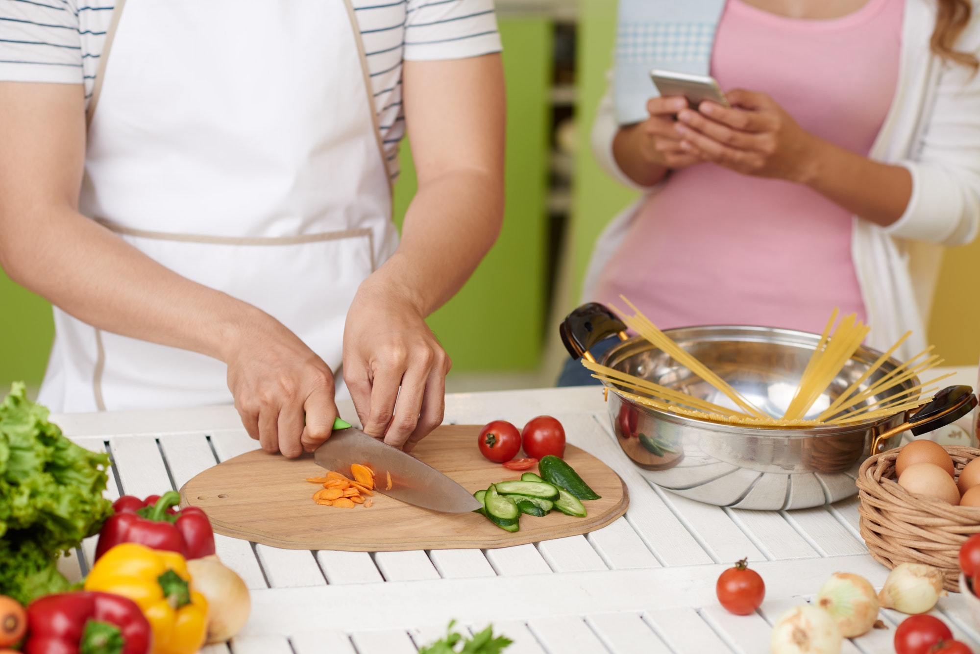 making-salad.jpg